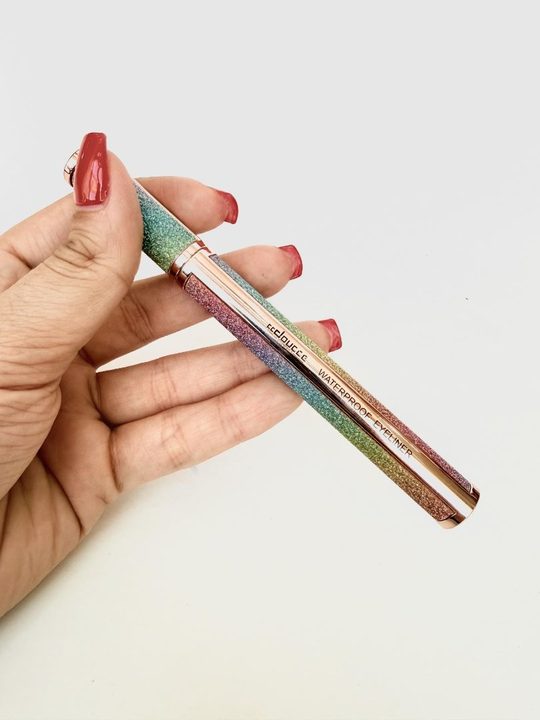 خط چشم ماژیکی اکلیلی دوسه (Doucce Matte Eyeliner Pencil Beautiful
